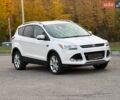 Білий Форд Ескейп, об'ємом двигуна 2 л та пробігом 236 тис. км за 10500 $, фото 1 на Automoto.ua