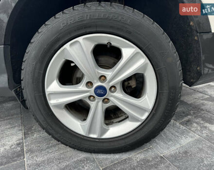 Белый Форд Эскейп, объемом двигателя 2 л и пробегом 183 тыс. км за 11800 $, фото 36 на Automoto.ua
