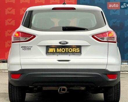 Форд Эскейп 2015 в Киеве на Automoto.ua Белый Форд Эскейп, объемом двигателя 2.5 л и пробегом 156 тыс. км за 10900 $, фото 5 на Automoto.ua
