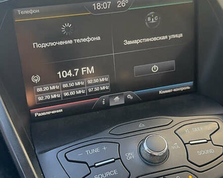 Білий Форд Ескейп, об'ємом двигуна 2 л та пробігом 250 тис. км за 9300 $, фото 9 на Automoto.ua