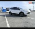 Белый Форд Эскейп, объемом двигателя 2 л и пробегом 113 тыс. км за 12800 $, фото 1 на Automoto.ua