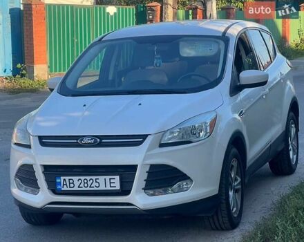 Форд Эскейп 2015 в Виннице на Automoto.ua Белый Форд Эскейп, объемом двигателя 2 л и пробегом 188 тыс. км за 12200 $, фото 1 на Automoto.ua