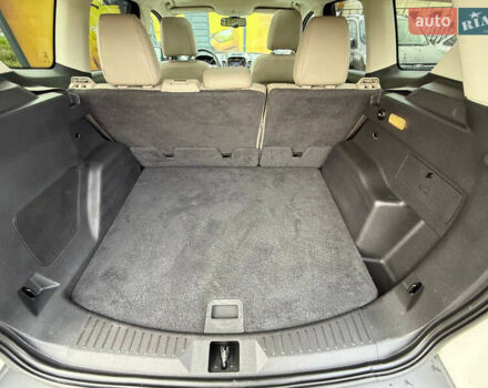 Белый Форд Эскейп, объемом двигателя 2 л и пробегом 179 тыс. км за 12600 $, фото 51 на Automoto.ua