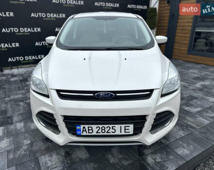 Белый Форд Эскейп, объемом двигателя 2 л и пробегом 183 тыс. км за 11800 $, фото 2 на Automoto.ua