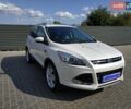 Белый Форд Эскейп, объемом двигателя 2 л и пробегом 175 тыс. км за 11800 $, фото 1 на Automoto.ua