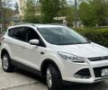 Белый Форд Эскейп, объемом двигателя 2 л и пробегом 147 тыс. км за 12999 $, фото 1 на Automoto.ua