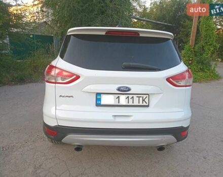Форд Эскейп 2015 в Киеве на Automoto.ua Белый Форд Эскейп, объемом двигателя 1.6 л и пробегом 161 тыс. км за 11500 $, фото 4 на Automoto.ua
