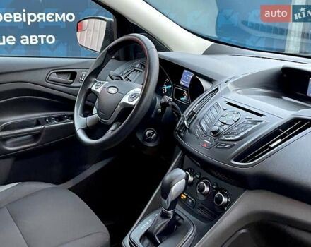Форд Эскейп 2015 в Киеве на Automoto.ua Белый Форд Эскейп, объемом двигателя 2.5 л и пробегом 156 тыс. км за 10900 $, фото 55 на Automoto.ua