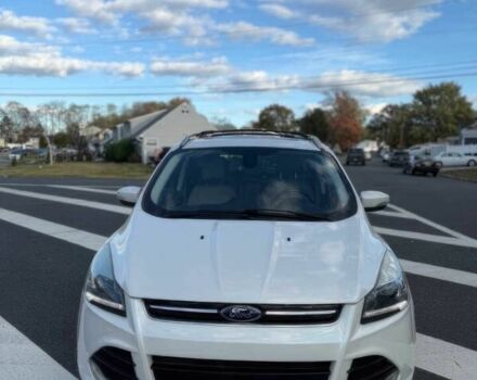 Белый Форд Эскейп, объемом двигателя 2 л и пробегом 75 тыс. км за 7000 $, фото 1 на Automoto.ua