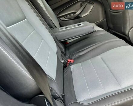 Белый Форд Эскейп, объемом двигателя 2 л и пробегом 140 тыс. км за 11400 $, фото 50 на Automoto.ua