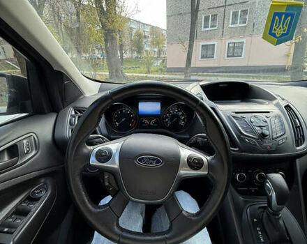 Білий Форд Ескейп, об'ємом двигуна 2.49 л та пробігом 170 тис. км за 10500 $, фото 4 на Automoto.ua