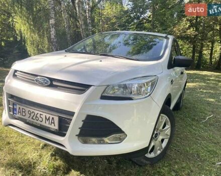 Білий Форд Ескейп, об'ємом двигуна 2.5 л та пробігом 99 тис. км за 12800 $, фото 3 на Automoto.ua