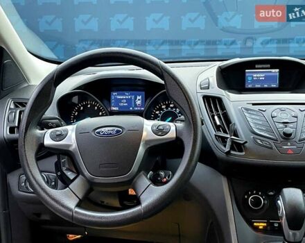 Форд Эскейп 2015 в Киеве на Automoto.ua Белый Форд Эскейп, объемом двигателя 2.5 л и пробегом 156 тыс. км за 10900 $, фото 44 на Automoto.ua