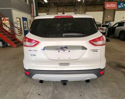 Белый Форд Эскейп, объемом двигателя 2 л и пробегом 20 тыс. км за 2900 $, фото 5 на Automoto.ua