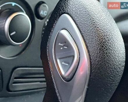 Форд Эскейп 2015 в Киеве на Automoto.ua Белый Форд Эскейп, объемом двигателя 2.5 л и пробегом 156 тыс. км за 10900 $, фото 37 на Automoto.ua