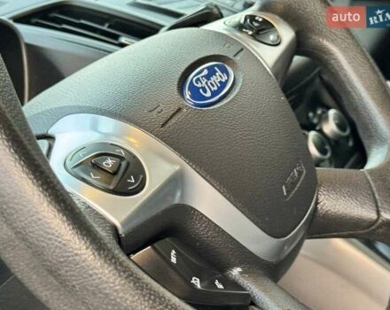 Белый Форд Эскейп, объемом двигателя 2 л и пробегом 140 тыс. км за 11400 $, фото 30 на Automoto.ua