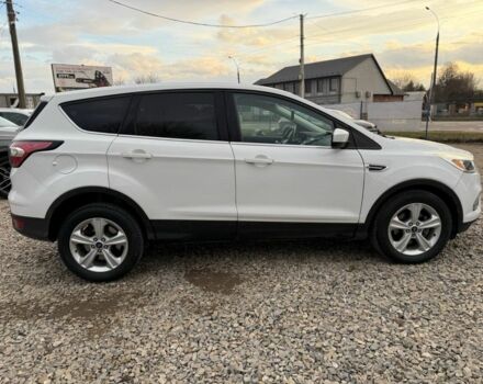 Белый Форд Эскейп, объемом двигателя 0 л и пробегом 87 тыс. км за 14100 $, фото 4 на Automoto.ua