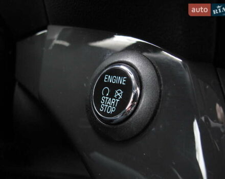 Белый Форд Эскейп, объемом двигателя 2 л и пробегом 117 тыс. км за 14000 $, фото 74 на Automoto.ua