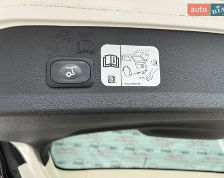 Белый Форд Эскейп, объемом двигателя 1.5 л и пробегом 167 тыс. км за 13350 $, фото 27 на Automoto.ua