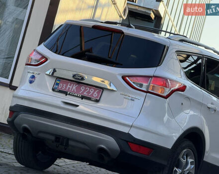 Белый Форд Эскейп, объемом двигателя 2 л и пробегом 161 тыс. км за 11950 $, фото 39 на Automoto.ua