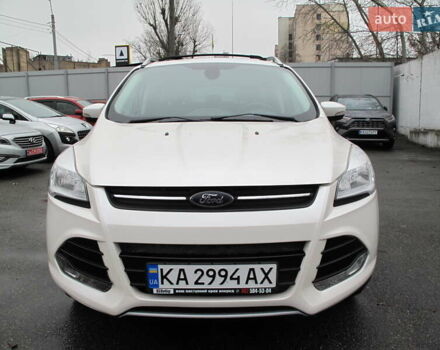 Белый Форд Эскейп, объемом двигателя 2 л и пробегом 117 тыс. км за 14000 $, фото 2 на Automoto.ua