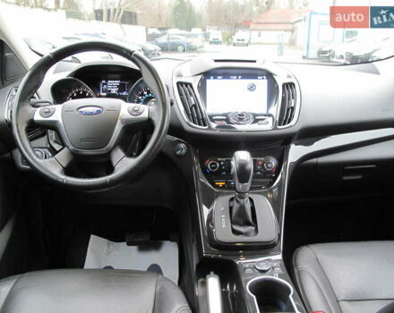 Белый Форд Эскейп, объемом двигателя 2 л и пробегом 117 тыс. км за 14000 $, фото 54 на Automoto.ua