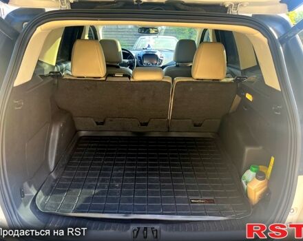 Белый Форд Эскейп, объемом двигателя 2 л и пробегом 178 тыс. км за 14500 $, фото 9 на Automoto.ua