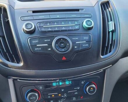 Белый Форд Эскейп, объемом двигателя 1.5 л и пробегом 137 тыс. км за 13700 $, фото 20 на Automoto.ua