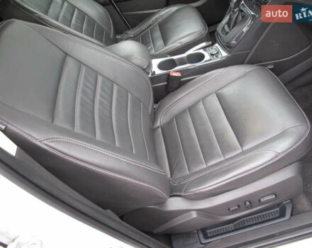 Белый Форд Эскейп, объемом двигателя 2 л и пробегом 117 тыс. км за 14000 $, фото 44 на Automoto.ua