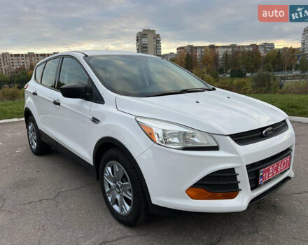Форд Эскейп 2016 в Жмеренке на Automoto.ua Белый Форд Эскейп, объемом двигателя 2.5 л и пробегом 149 тыс. км за 10980 $, фото 12 на Automoto.ua