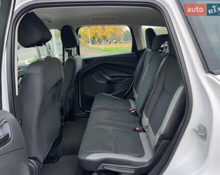 Форд Эскейп 2016 в Жмеренке на Automoto.ua Белый Форд Эскейп, объемом двигателя 2.5 л и пробегом 149 тыс. км за 10980 $, фото 22 на Automoto.ua