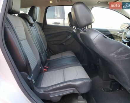 Белый Форд Эскейп, объемом двигателя 0 л и пробегом 153 тыс. км за 1100 $, фото 9 на Automoto.ua