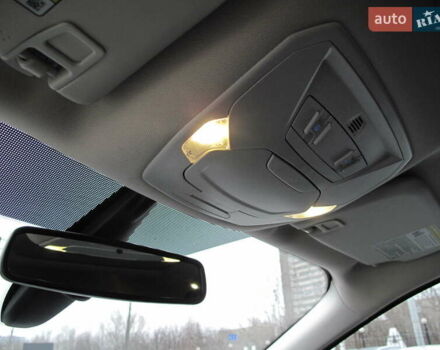 Белый Форд Эскейп, объемом двигателя 2 л и пробегом 117 тыс. км за 14000 $, фото 76 на Automoto.ua