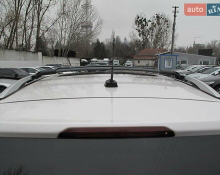 Белый Форд Эскейп, объемом двигателя 2 л и пробегом 117 тыс. км за 14000 $, фото 38 на Automoto.ua