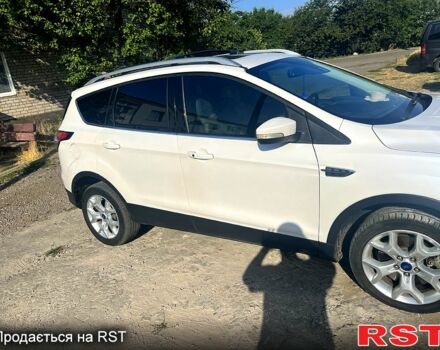 Белый Форд Эскейп, объемом двигателя 2 л и пробегом 178 тыс. км за 14500 $, фото 2 на Automoto.ua