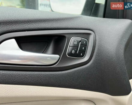 Белый Форд Эскейп, объемом двигателя 1.5 л и пробегом 167 тыс. км за 13350 $, фото 12 на Automoto.ua