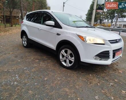 Білий Форд Ескейп, об'ємом двигуна 1.6 л та пробігом 246 тис. км за 9850 $, фото 5 на Automoto.ua