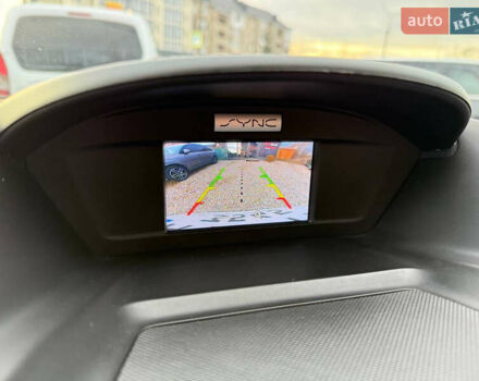 Белый Форд Эскейп, объемом двигателя 1.5 л и пробегом 75 тыс. км за 14100 $, фото 24 на Automoto.ua