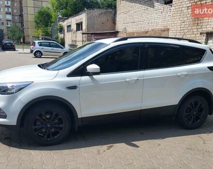 Белый Форд Эскейп, объемом двигателя 1.5 л и пробегом 137 тыс. км за 13700 $, фото 12 на Automoto.ua