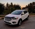 Білий Форд Ескейп, об'ємом двигуна 2 л та пробігом 170 тис. км за 12500 $, фото 1 на Automoto.ua