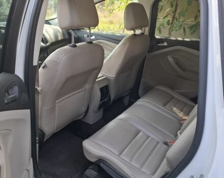 Білий Форд Ескейп, об'ємом двигуна 1.5 л та пробігом 161 тис. км за 10800 $, фото 4 на Automoto.ua