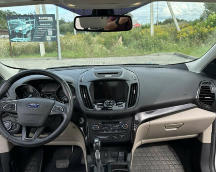 Білий Форд Ескейп, об'ємом двигуна 2 л та пробігом 156 тис. км за 15500 $, фото 15 на Automoto.ua
