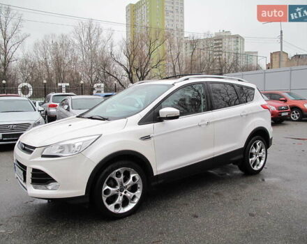 Белый Форд Эскейп, объемом двигателя 2 л и пробегом 117 тыс. км за 14000 $, фото 8 на Automoto.ua