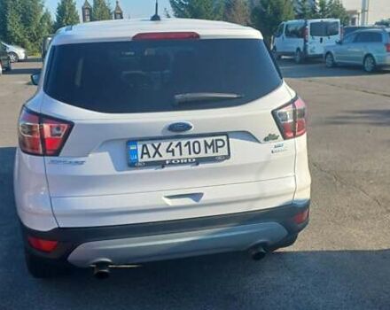 Белый Форд Эскейп, объемом двигателя 1.5 л и пробегом 185 тыс. км за 13500 $, фото 11 на Automoto.ua