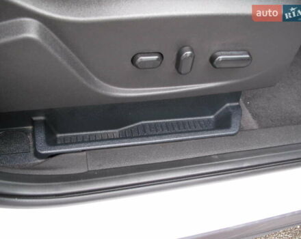 Белый Форд Эскейп, объемом двигателя 2 л и пробегом 117 тыс. км за 14000 $, фото 45 на Automoto.ua