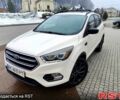 Белый Форд Эскейп, объемом двигателя 2 л и пробегом 137 тыс. км за 14300 $, фото 1 на Automoto.ua