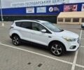 Белый Форд Эскейп, объемом двигателя 2 л и пробегом 108 тыс. км за 14200 $, фото 3 на Automoto.ua
