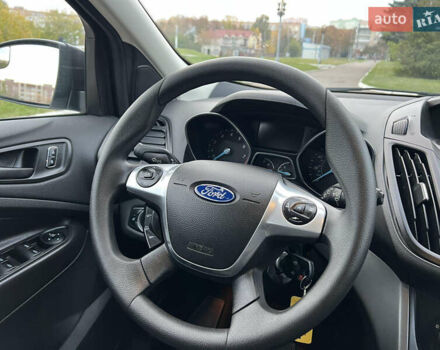 Форд Эскейп 2016 в Жмеренке на Automoto.ua Белый Форд Эскейп, объемом двигателя 2.5 л и пробегом 149 тыс. км за 10980 $, фото 29 на Automoto.ua