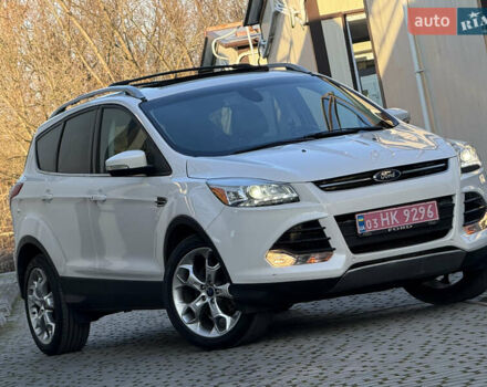 Белый Форд Эскейп, объемом двигателя 2 л и пробегом 161 тыс. км за 11950 $, фото 18 на Automoto.ua