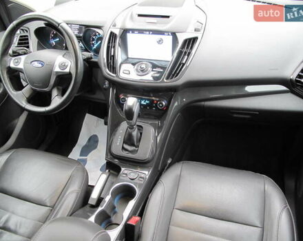 Белый Форд Эскейп, объемом двигателя 2 л и пробегом 117 тыс. км за 14000 $, фото 51 на Automoto.ua